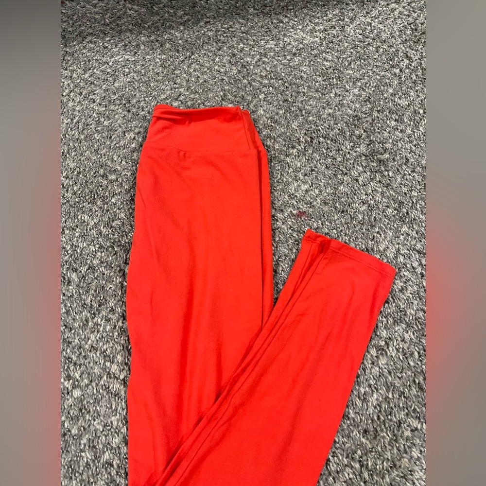 Lularoe red leggings